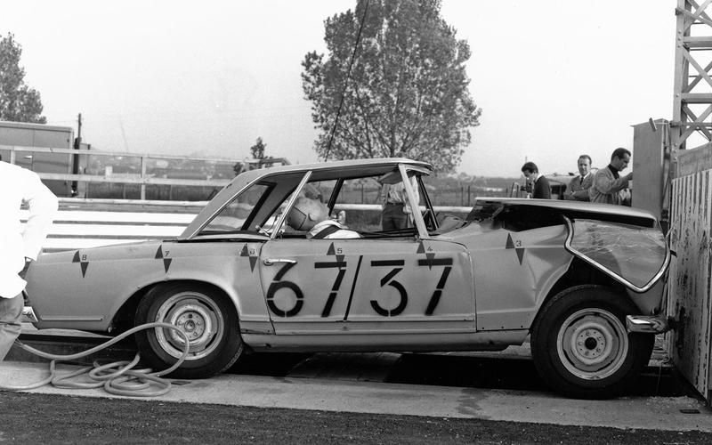 mercedes-benz-pagoda-crash-test