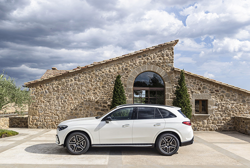 mercedes-benz-glc-lateral